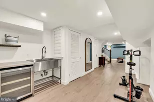 908 Girard St NE, Washington, DC 20017 - Photo 36