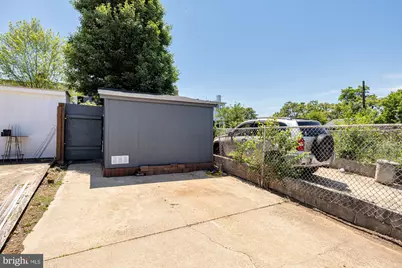 908 Girard Street NE, Washington, DC 20017 - Photo 46