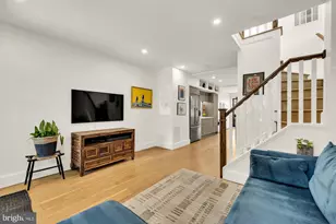 908 Girard St NE, Washington, DC 20017 - Photo 8
