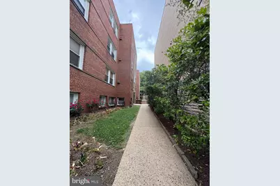 33 Kennedy Street NW #B-1, Washington, DC 20011 - Photo 4