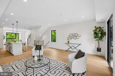 4902 Astor Place SE, Washington, DC 20019 - Photo 6