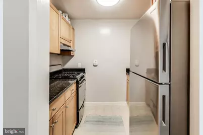 2939 Van Ness Street NW #505, Washington, DC 20008 - Photo 2