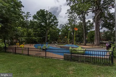 3815 Rodman Street NW #B14, Washington, DC 20016 - Photo 6