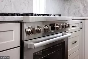 1241 4th St NW, Washington, DC 20001 - Photo 18