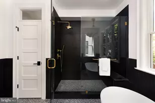 1241 4th St NW, Washington, DC 20001 - Photo 32