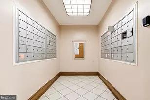 2401 H St NW, Washington, DC 20037 - Photo 16