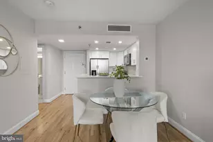 801 Pennsylvania Ave NW, Washington, DC 20004 - Photo 14