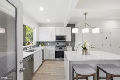 634 Lexington Place NE, Washington, DC 20002 - Photo 14