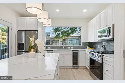 634 Lexington Place NE, Washington, DC 20002 - Photo 10