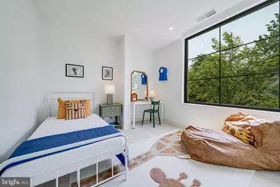 2905 Newark Street NW, Washington, DC 20008 - Photo 20