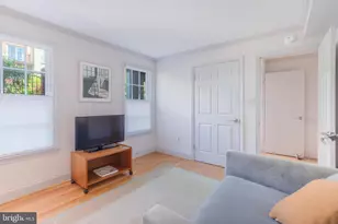 1662 Beekman Pl NW, Washington, DC 20009 - Photo 30
