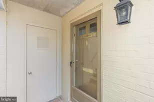 1662 Beekman Pl NW, Washington, DC 20009 - Photo 58