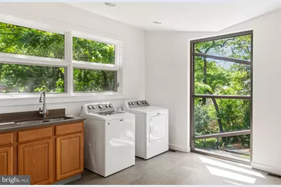 2920 Albemarle Street NW, Washington, DC 20008 - Photo 14