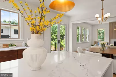 5022 Cathedral Avenue NW, Washington, DC 20016 - Photo 8