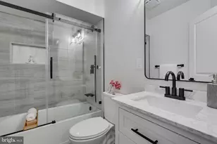 1323 Childress St NE, Washington, DC 20002 - Photo 28