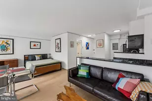 1101 3rd St SW, Washington, DC 20024 - Photo 6