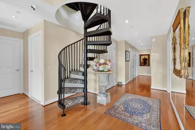 2425 L Street NW #939, Washington, DC 20037 - Photo 26