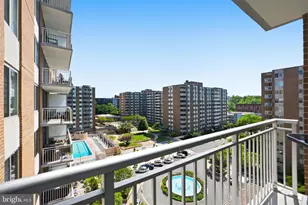 3001 Veazey Terrace NW, Washington, DC 20008 - Photo 12