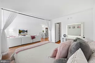 3001 Veazey Terrace NW, Washington, DC 20008 - Photo 16