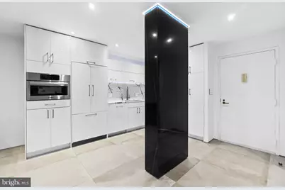 2320 Wisconsin Avenue NW #202, Washington, DC 20007 - Photo 8