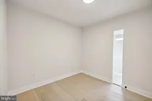 845 19th St NE, Washington, DC 20002 - Photo 10
