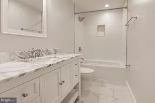 1453 Girard St NW, Washington, DC 20009 - Photo 32
