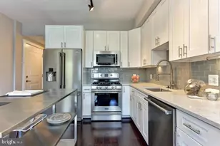 1453 Girard St NW, Washington, DC 20009 - Photo 6