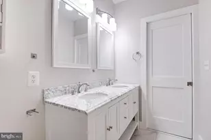 1453 Girard St NW, Washington, DC 20009 - Photo 28