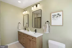 1609 G St SE, Washington, DC 20003 - Photo 20