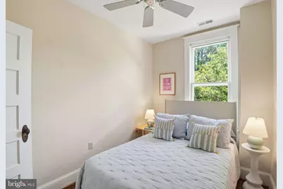 1609 G Street SE, Washington, DC 20003 - Photo 26