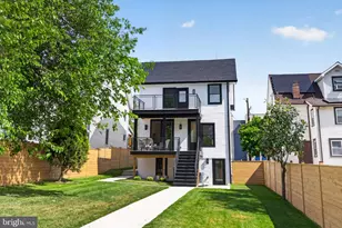 1324 Farragut St NW, Washington, DC 20011 - Photo 74