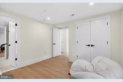 1324 Farragut Street NW, Washington, DC 20011 - Photo 66