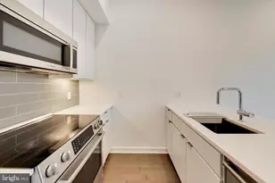 1999 9 1/2 Street NW, Washington, DC 20001 - Photo 8