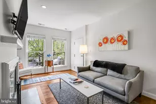 212 3rd St NE, Washington, DC 20002 - Photo 4