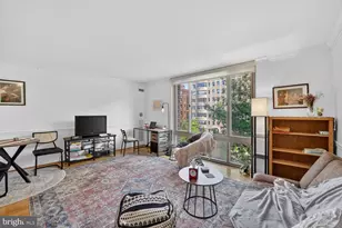 950 25th St NW, Washington, DC 20037 - Photo 1