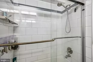 3701 NW Connecticut Ave NW, Washington, DC 20008 - Photo 22