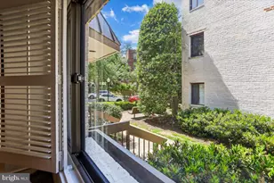 3817 Davis Pl NW, Washington, DC 20007 - Photo 16
