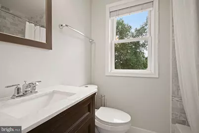 2410 South Dakota Avenue NE, Washington, DC 20018 - Photo 24