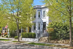 1020 10th St NE, Washington, DC 20002 - Photo 1