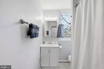1020 10th Street NE, Washington, DC 20002 - Photo 30