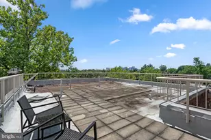 2515 P St NW, Washington, DC 20007 - Photo 24