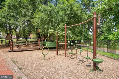 2500 Q Street NW #524, Washington, DC 20007 - Photo 44