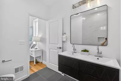 1516 North Carolina Avenue NE, Washington, DC 20002 - Photo 12