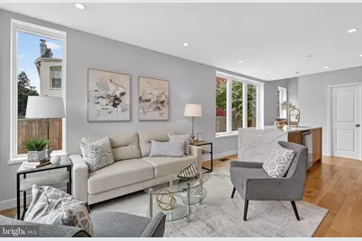 1516 North Carolina Avenue NE, Washington, DC 20002 - Photo 2