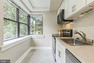 212 Oakwood Street SE #115, Washington, DC 20032 - Photo 10