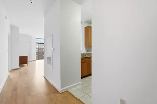 1111 25th St NW, Washington, DC 20037 - Photo 6