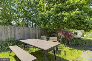 5028 Massachusetts Ave NW, Washington, DC 20016 - Photo 36