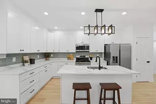 129 Hamilton St NW, Washington, DC 20011 - Photo 10