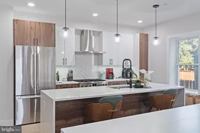 615 Irving Street NW #1, Washington, DC 20010 - Photo 2