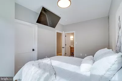 467 M Street NW #1, Washington, DC 20001 - Photo 24